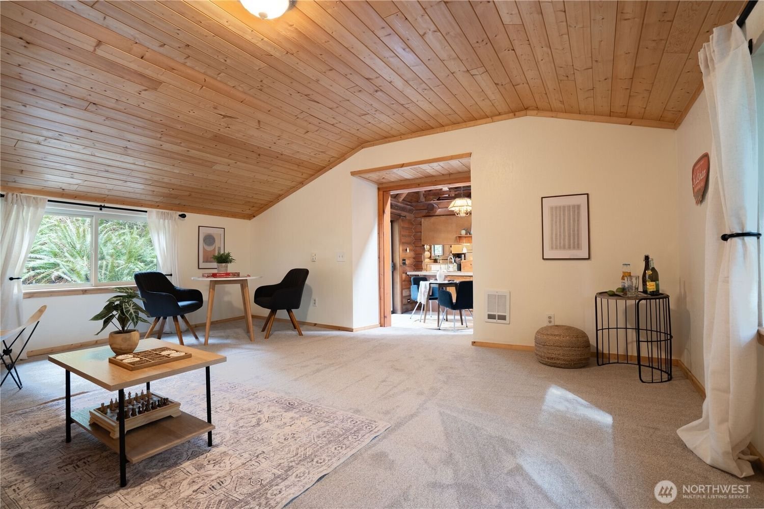 18-Inglewood-Place-realtor-brandon-nelson-bellingwood (6).jpg