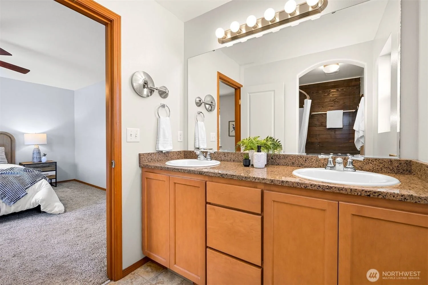 1502-Porto-Bello-Avenue_Sedro-Woolley-WA_brandon-nelson (12).jpg