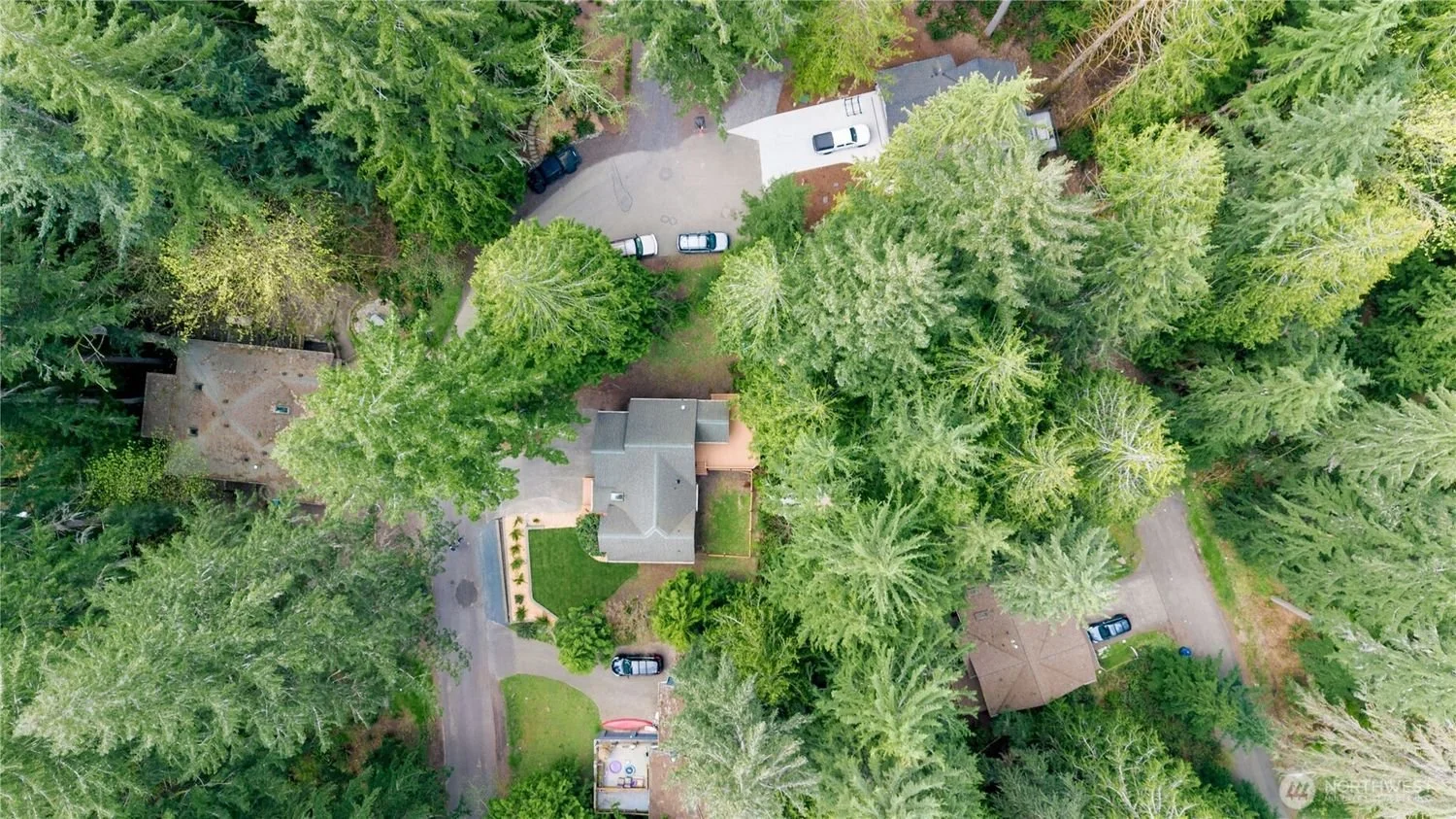 11-Gray-Birch-Lane-brandon-nelson-bellingham-realtor (30).jpg