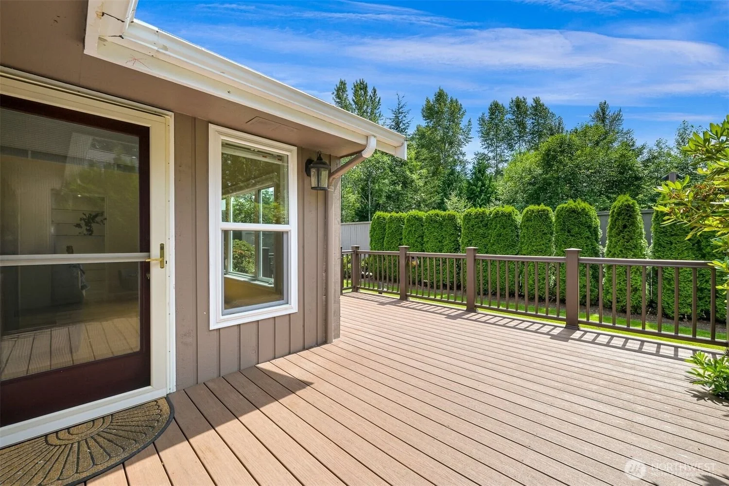 4553-Village-Drive-bellingham_best-realtor-brandon-nelson (31).jpg