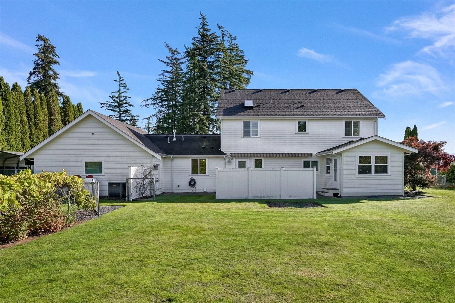 6925-East-2nd-Place_Brandon-Nelson-realtor (28).jpg