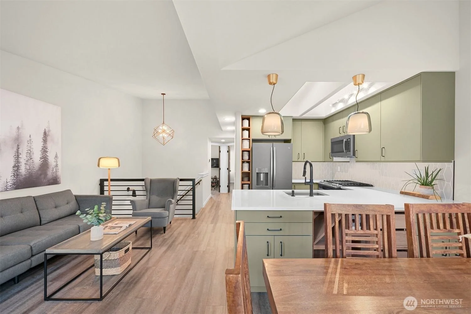 1818-Rosewood-Lane-brandon-nelson-bellingham (23).jpg