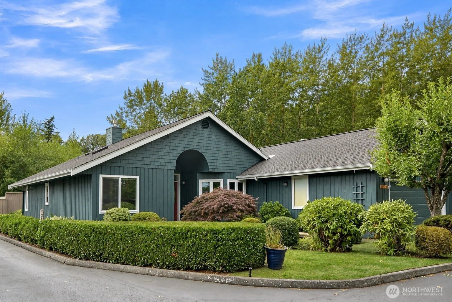 4553-village-drive_bellingham.brandon-nelson.jpg