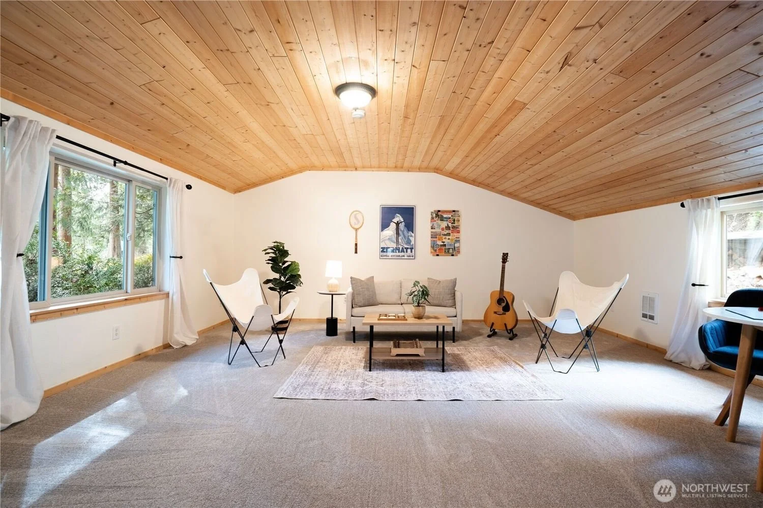 18-Inglewood-Place-realtor-brandon-nelson-bellingwood (5).jpg