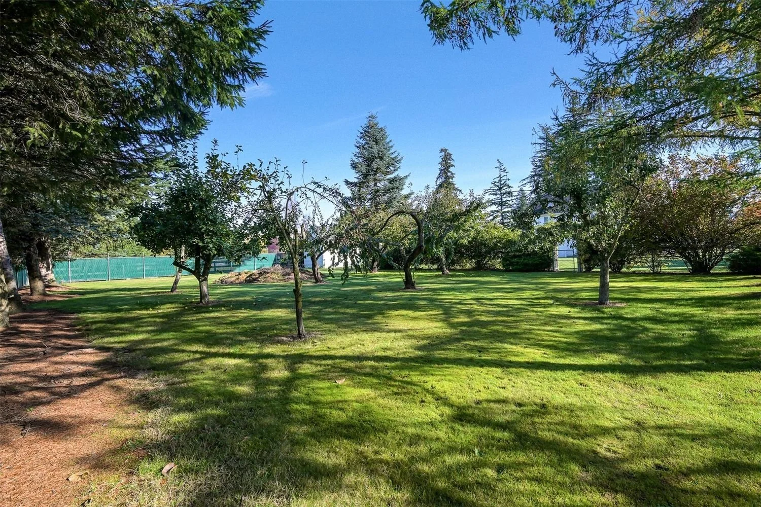 6925-East-2nd-Place_Brandon-Nelson-realtor (34).jpg