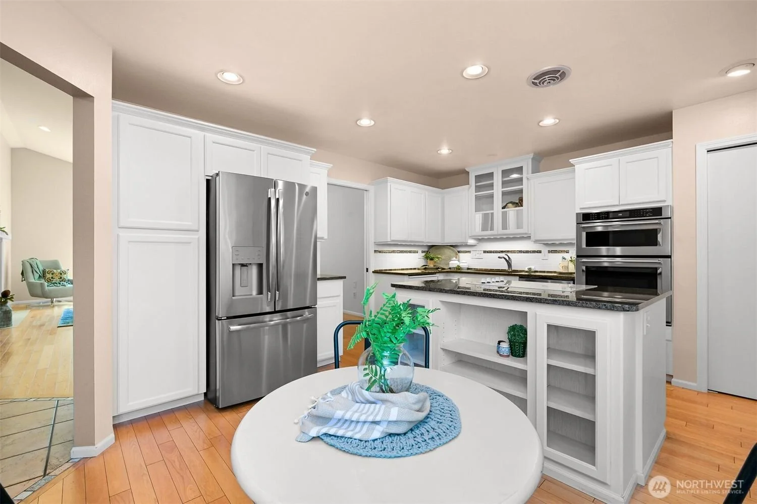 4553-Village-Drive-bellingham_best-realtor-brandon-nelson (11).jpg