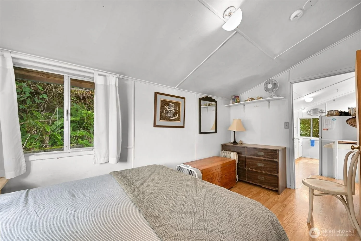 1865-Seacrest-Drive-Brandon-Nelson-Realtor (18).jpg