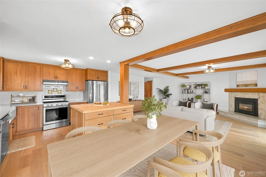 906-11th-Street-bellingham_realtor-brandon-nelson (6).jpeg