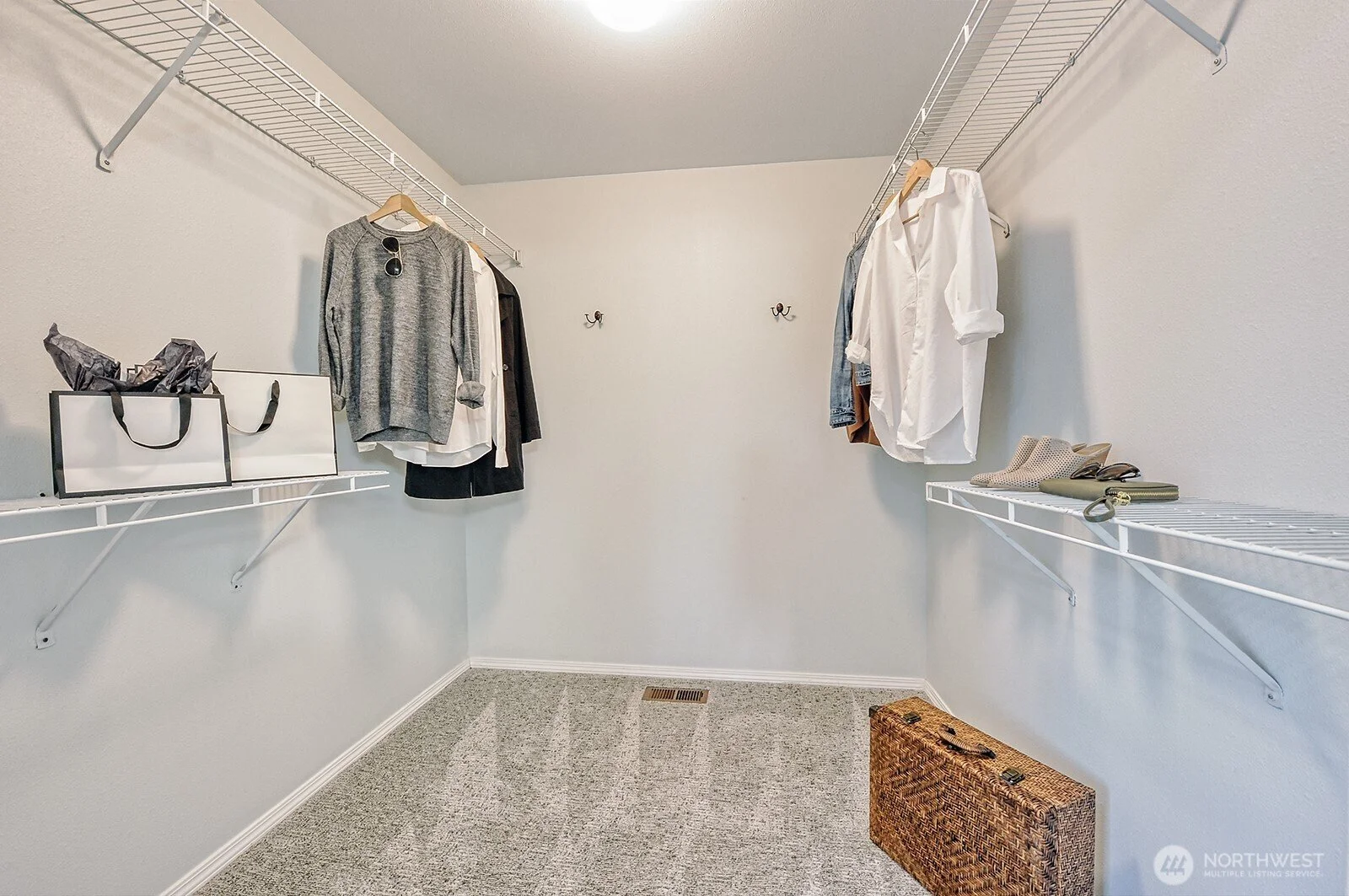 1398-Gabriola-Ct-Bellingham-Brandon-Nelson-Realtor (16).jpeg