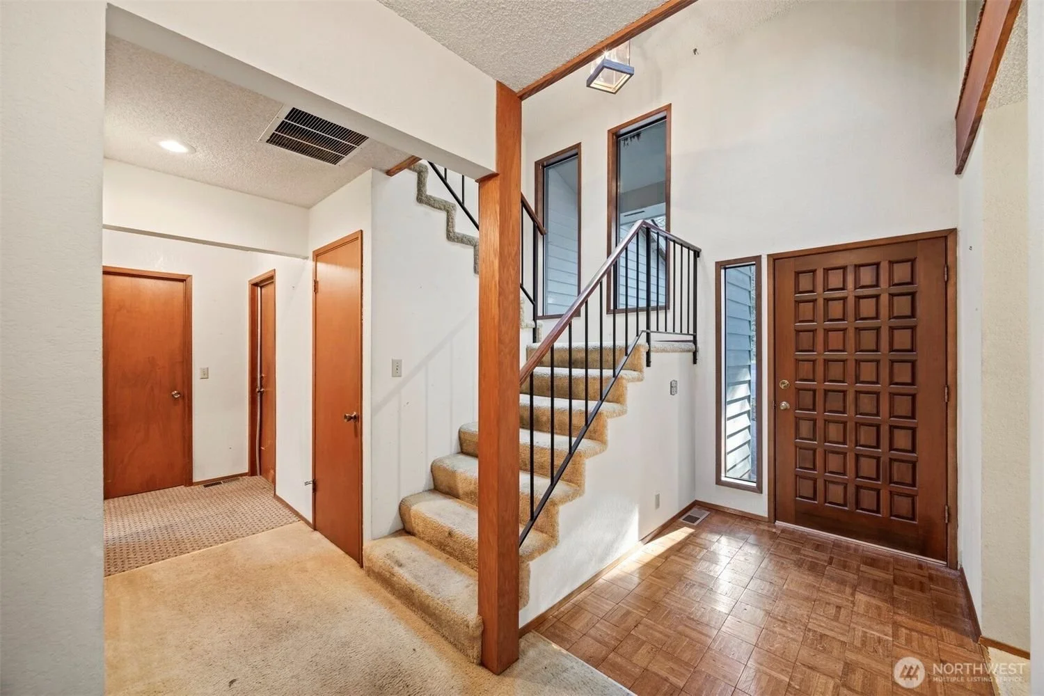 413-viewcrest-road-bellingham-brandon-nelson-realtor (35).jpg