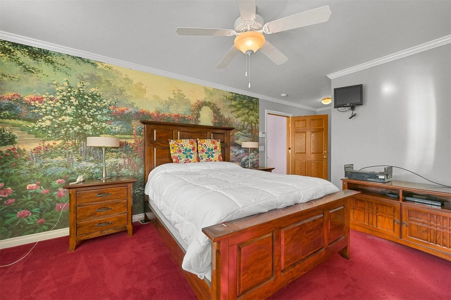 6925-East-2nd-Place_Brandon-Nelson-realtor (21).jpg