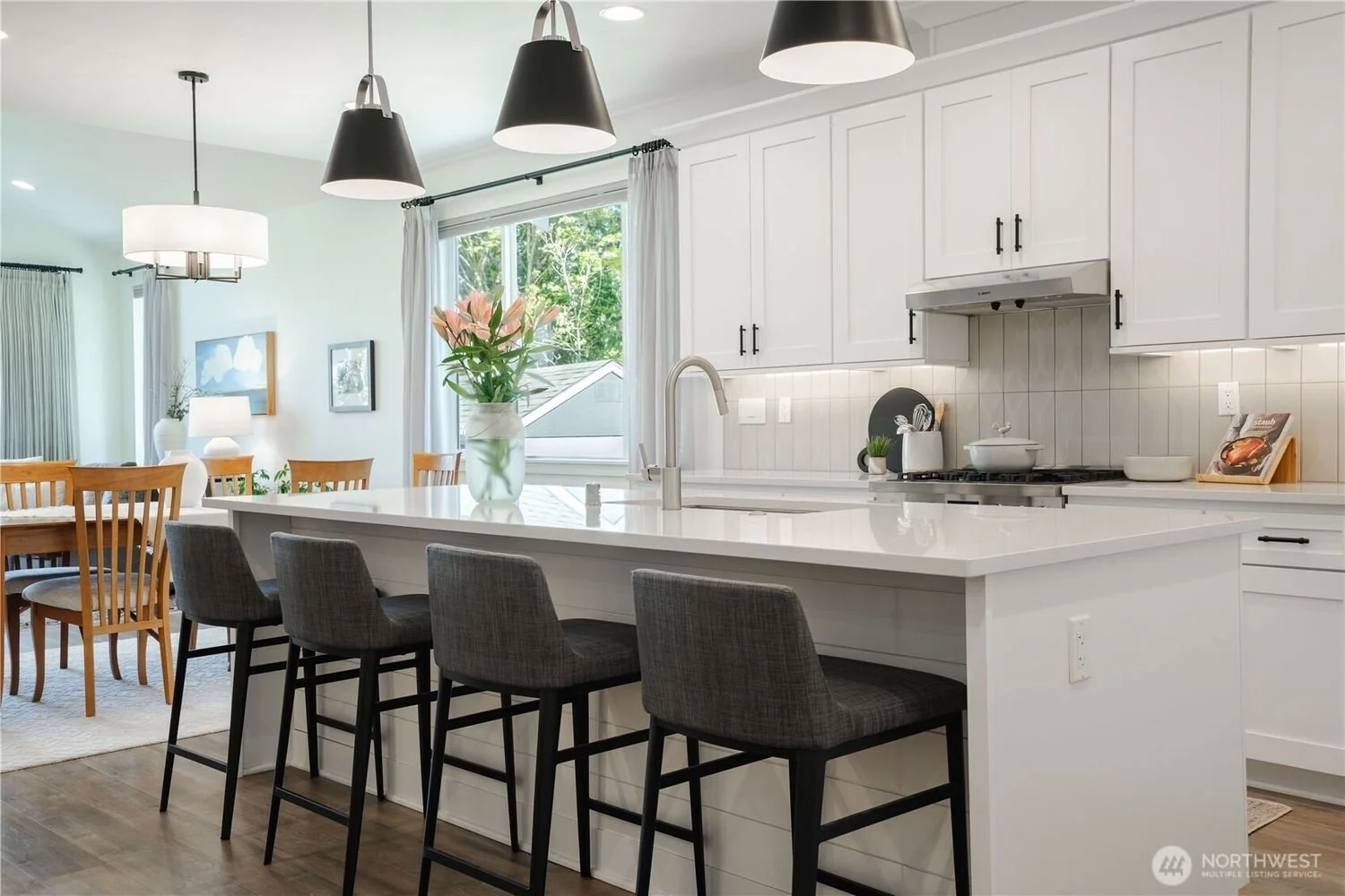 5672-Garibaldi-Way-brandon-nelson-realtor (8).jpg