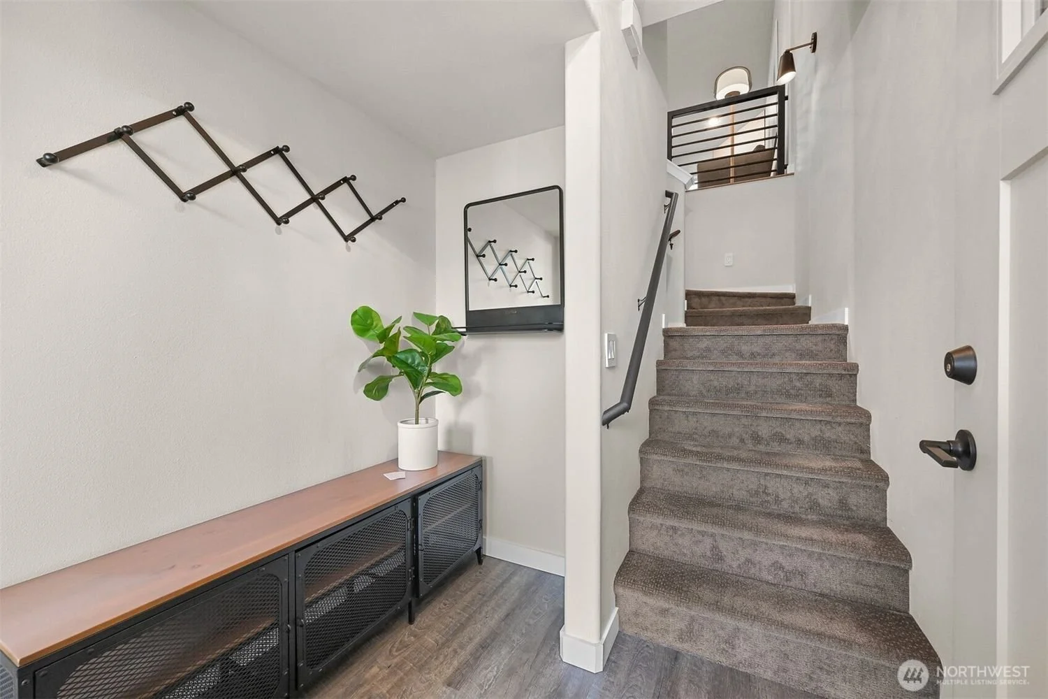 1818-Rosewood-Lane-brandon-nelson-bellingham (25).jpg