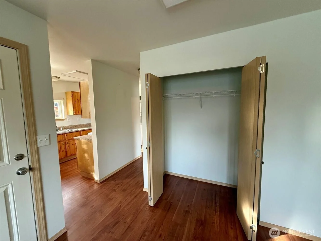 2209-East-Maryland-Street-realtor-brandon-nelson (12).jpg