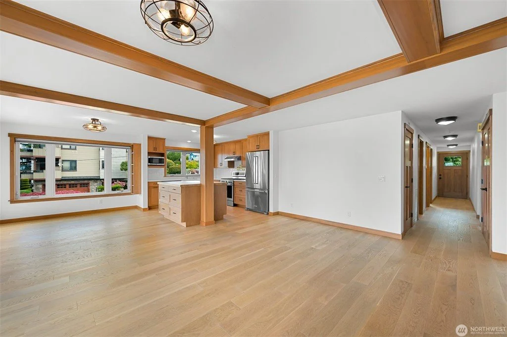 906-11th-Street-bellingham_realtor-brandon-nelson (3).jpeg