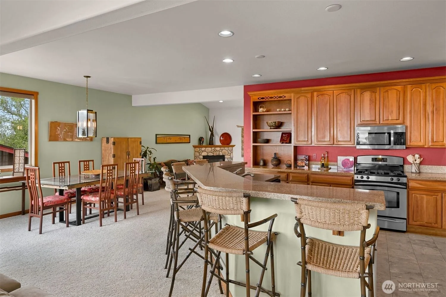 1212-Toledo-Street-Bellingham_Brandon-Nelson-Realtor (29).jpg
