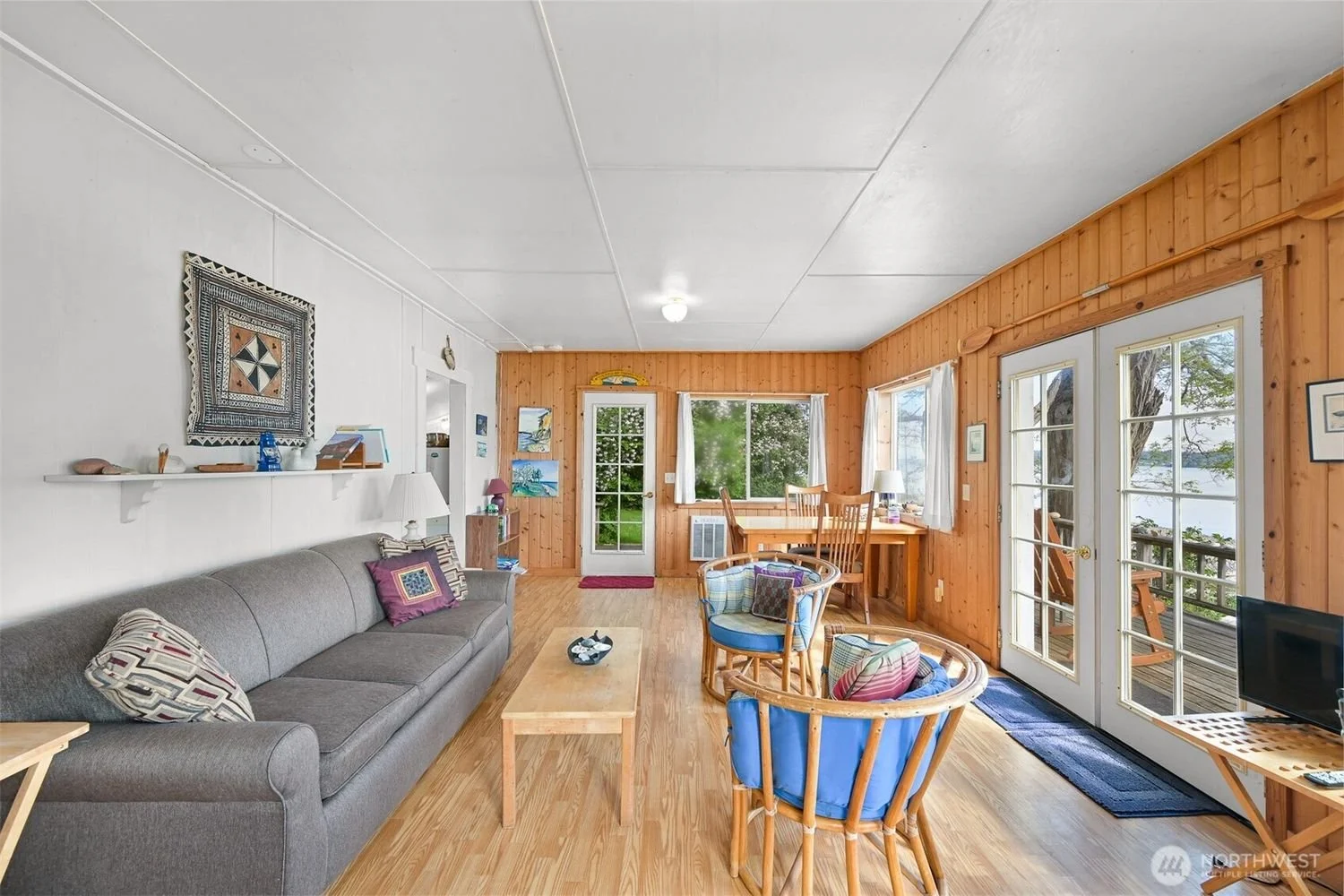 1865-Seacrest-Drive-Brandon-Nelson-Realtor (27).jpg