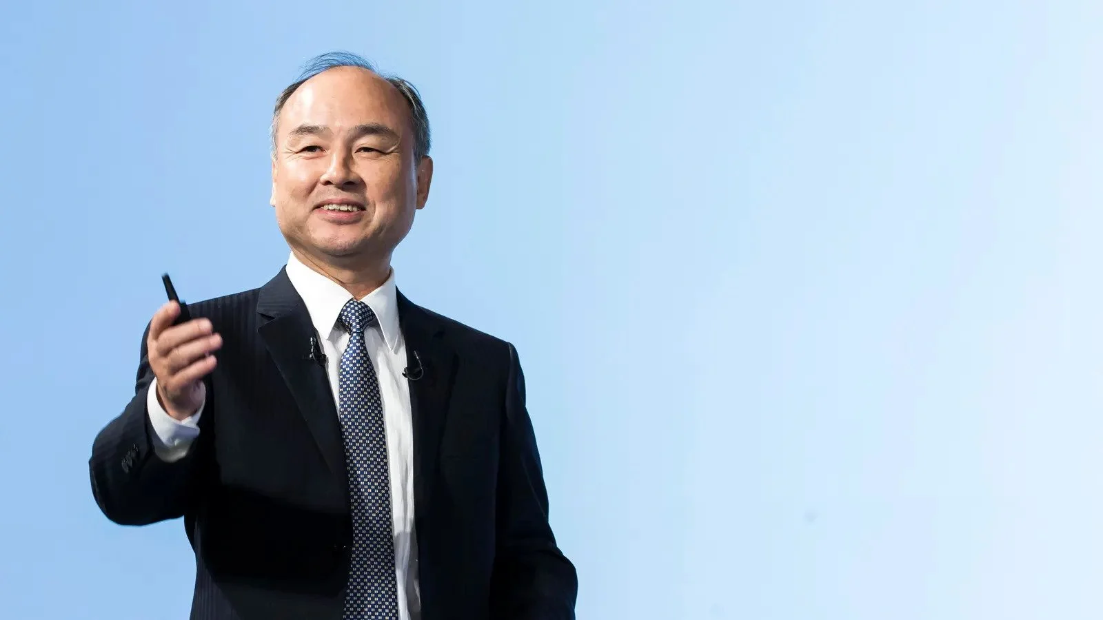 SoftBank Negotiates $25 Billion Investment in OpenAI