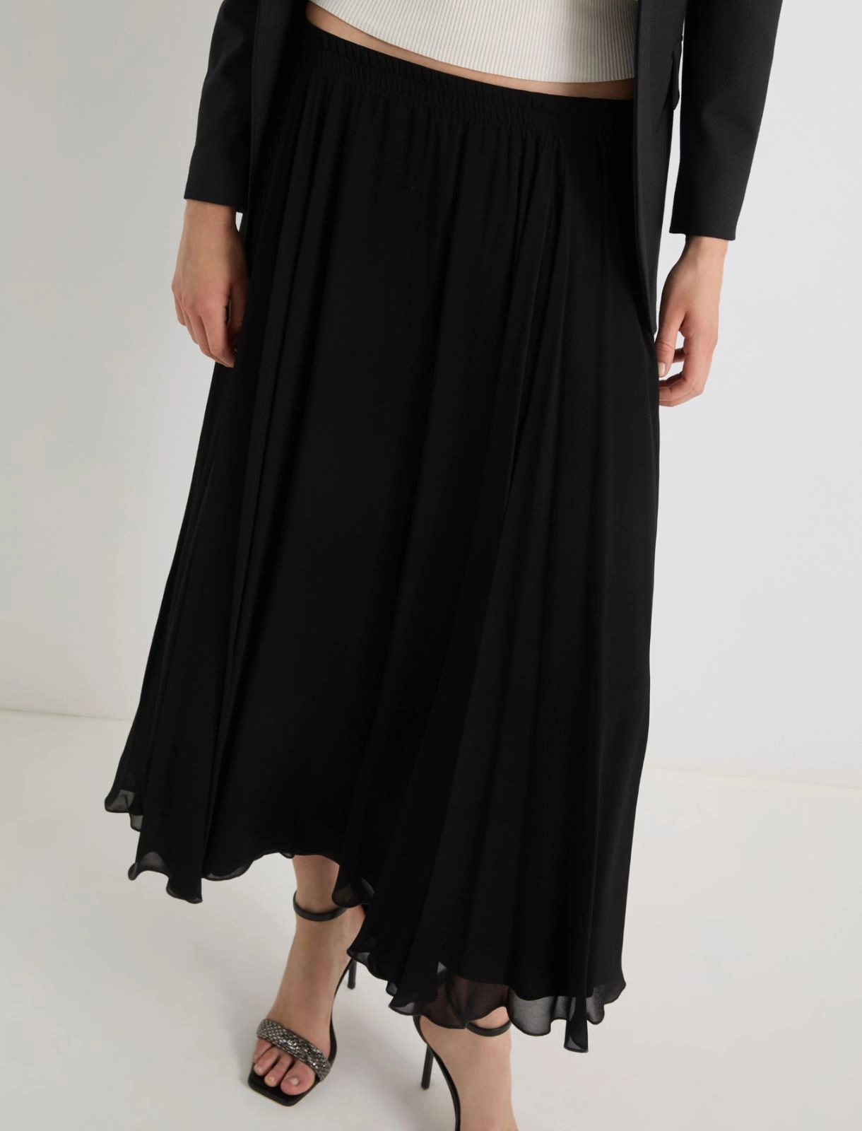 BradoSkirt5_black.png