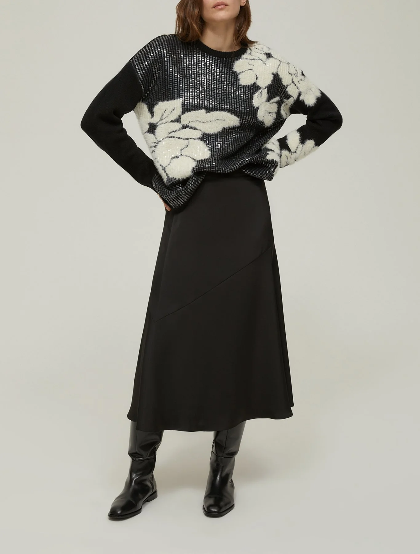 FoxSkirt1_black.jpg