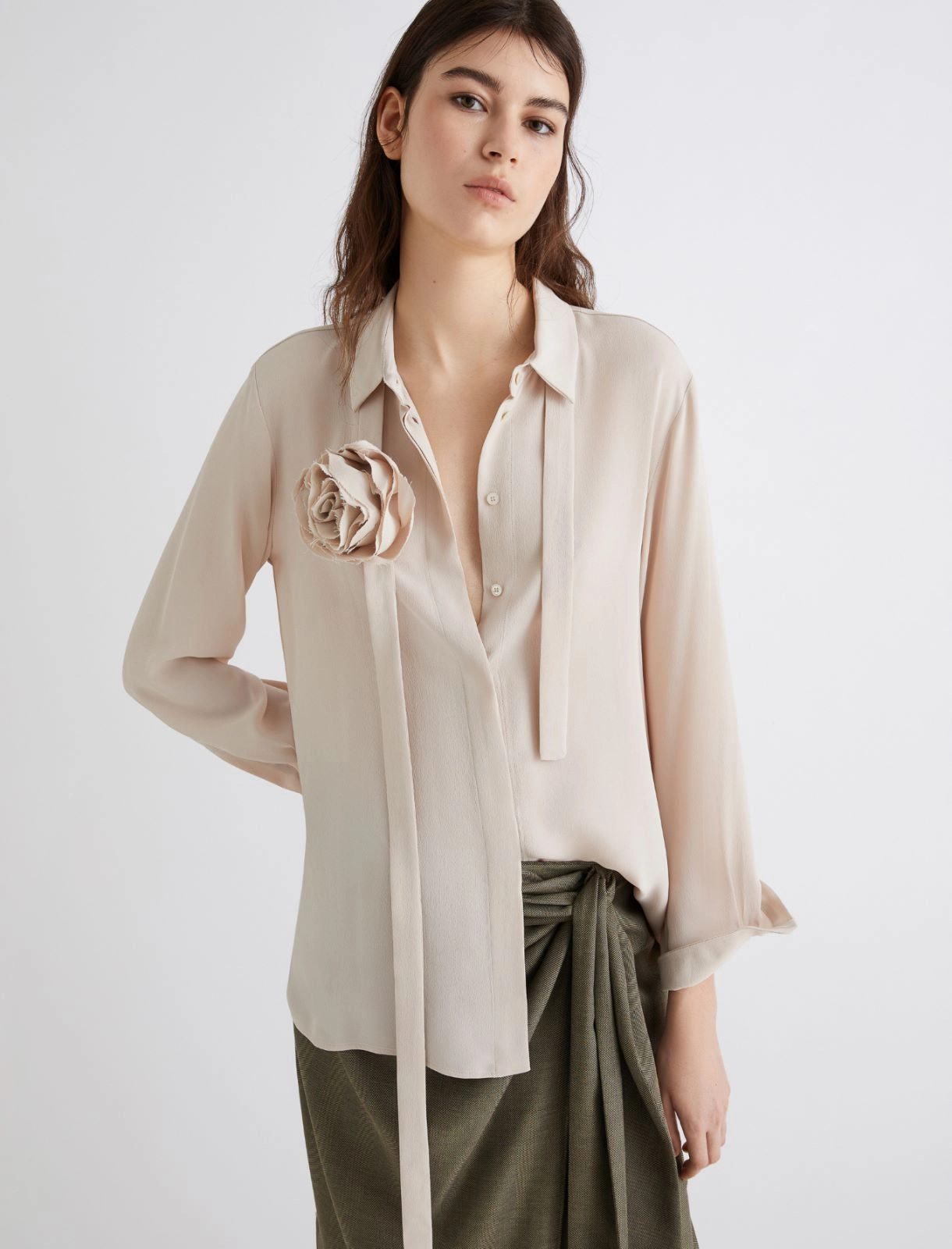 CabiriaShirt4_rope.png
