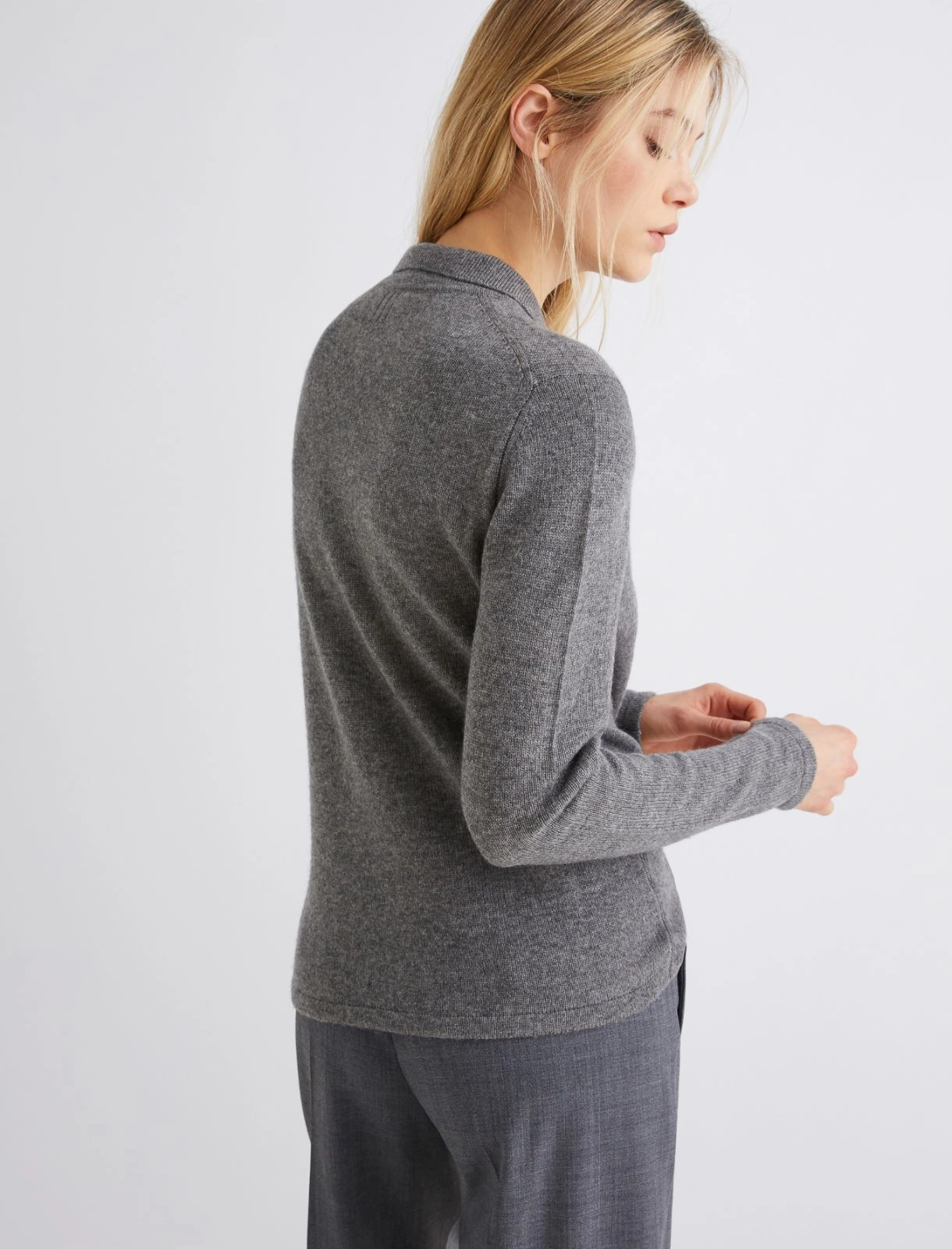 MarellaQueroCardigan3_mediumgrey.png