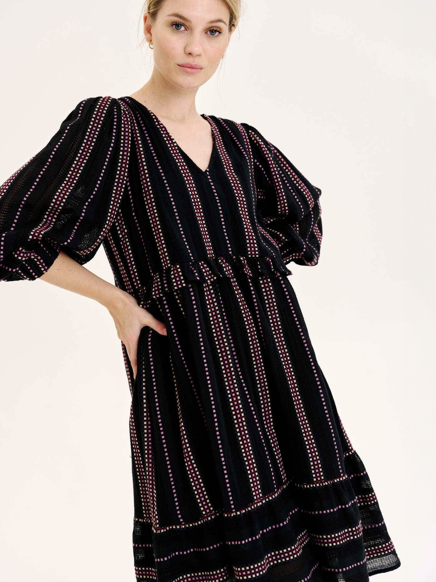 manonshortdress3_black.png