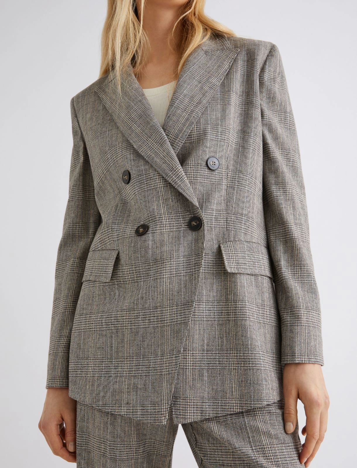 RobJacket5_lightgrey.png