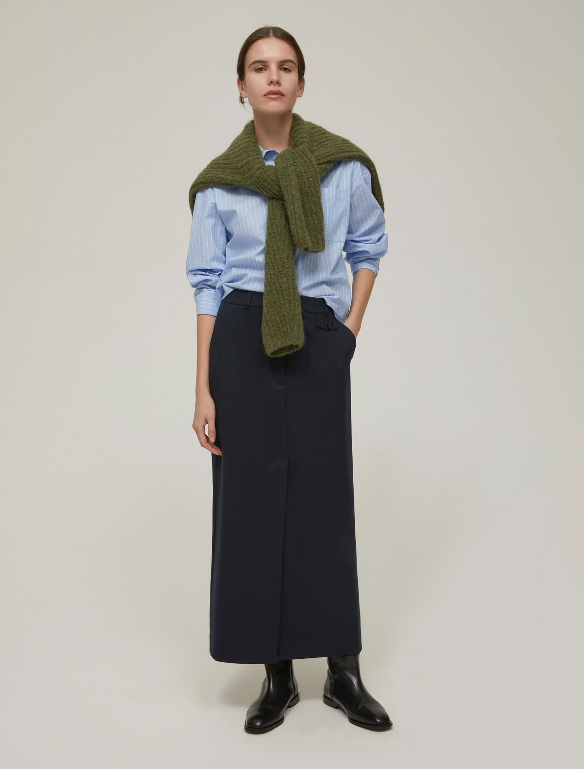 burtskirt1_navy.png