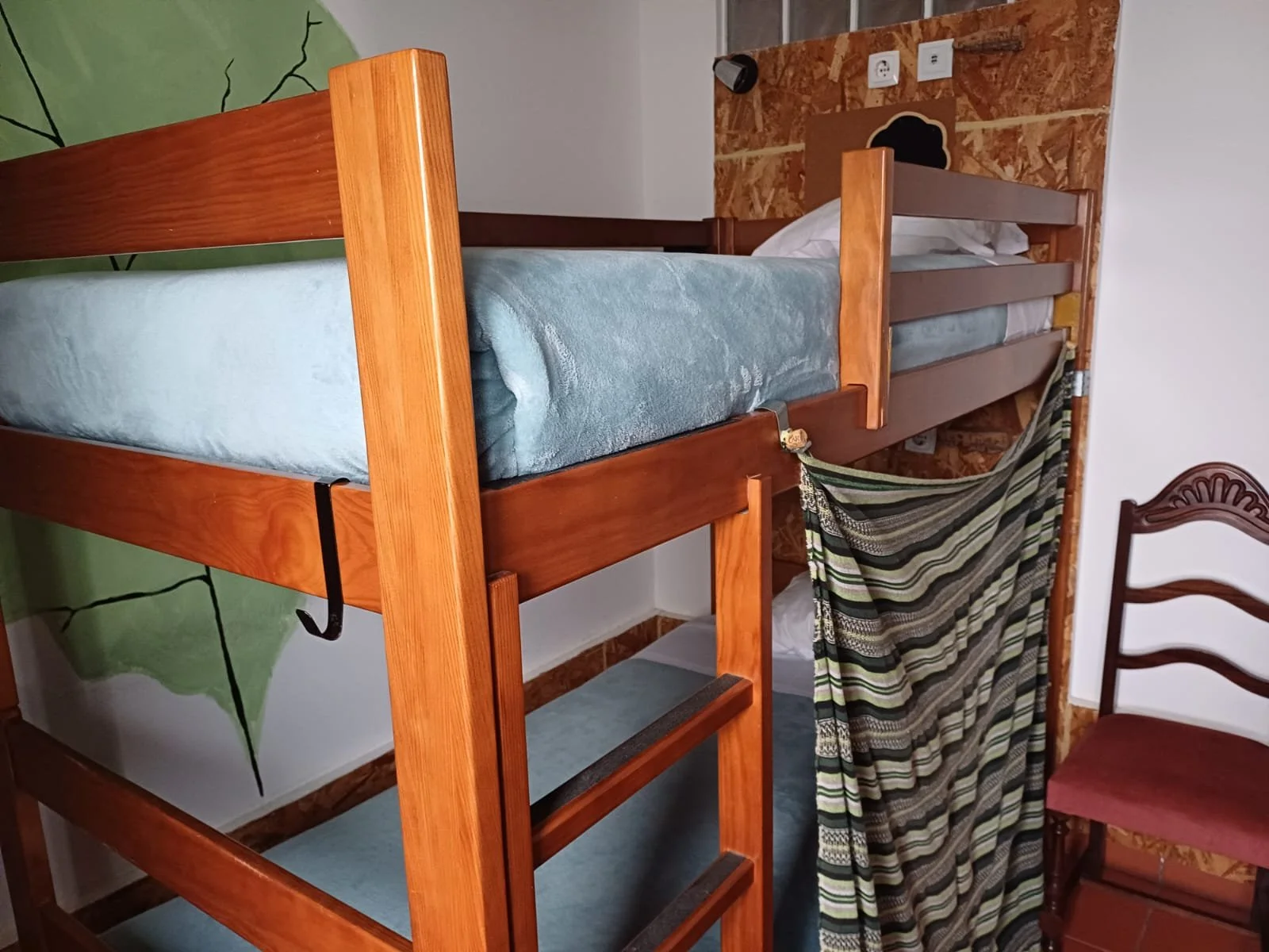 4 beds dorm 