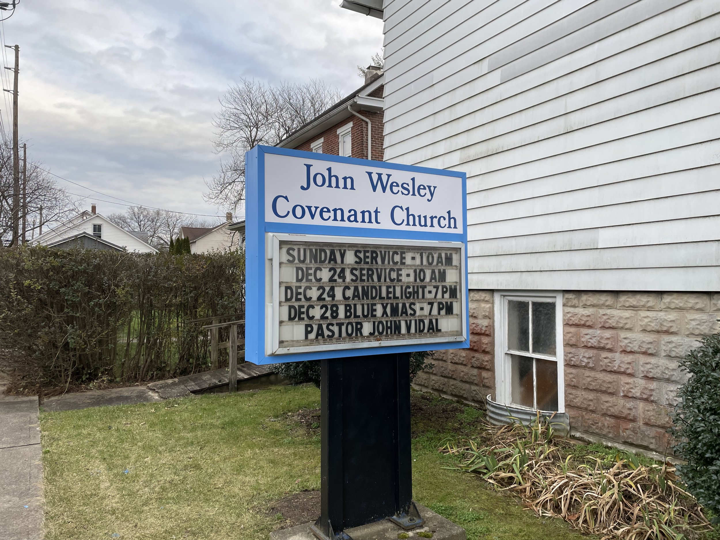 Church Pylon Sign Repair