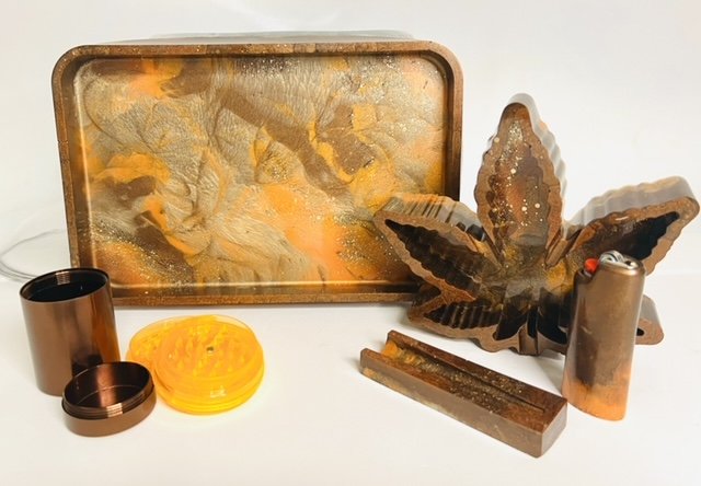 BROWN ROLLING TRAY SET.jpeg