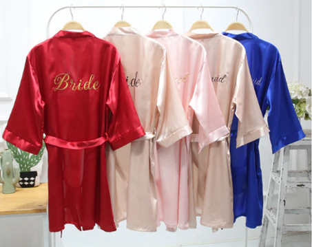 Share Finding the Perfect Bridesmaid Robes