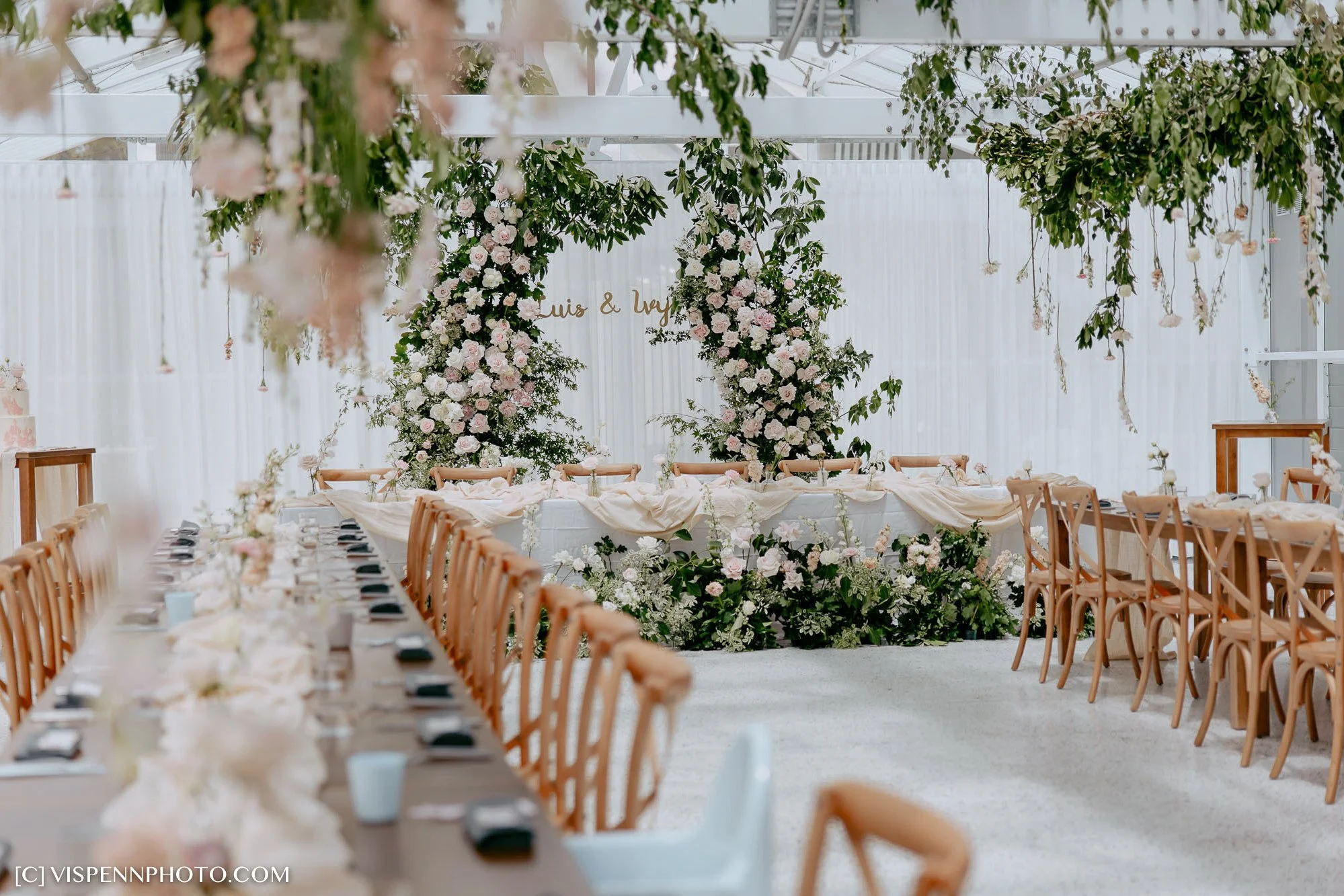 Melbourne Rooftop Wedding Venue Rombe Glasshouse - luis and Ivy-72.jpg