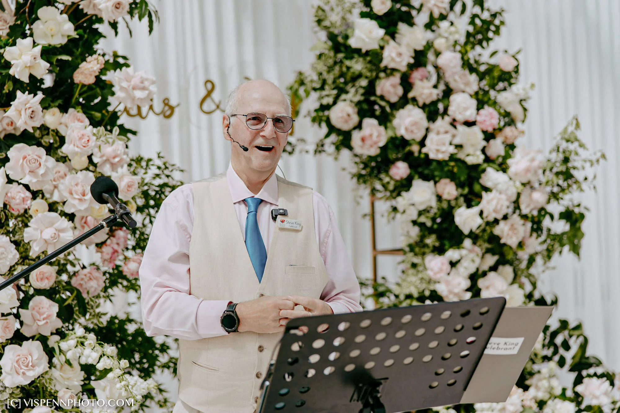 Melbourne Rooftop Wedding Venue Rombe Glasshouse - luis and Ivy-11.jpg