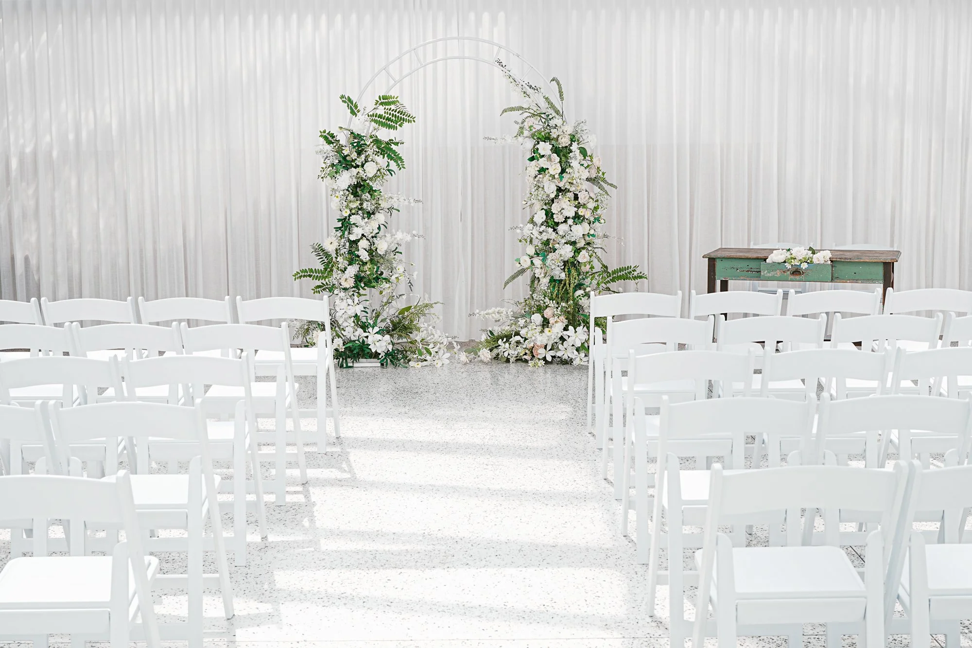 Melbourne Rooftop Event Venue Rombe Glasshouse - White Wedding-3.jpg