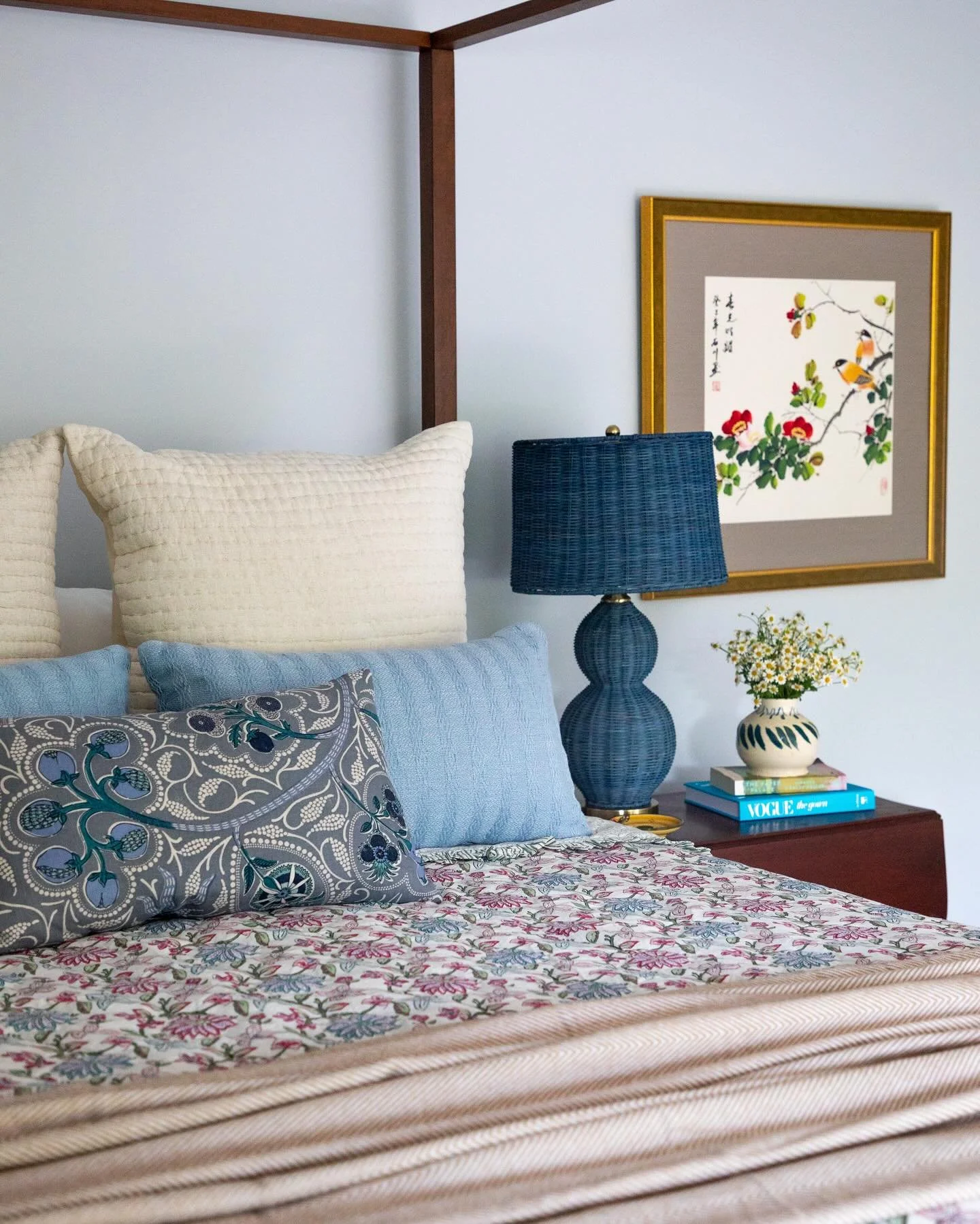 Let me guess &ndash; you&rsquo;re either a &ldquo;just one pillow, please&rdquo; person or your mindset is &ldquo;more layers, more luxury.&rdquo; Styling the bed comes with strong opinions. What&rsquo;s your preference? 

Photography: @katielouise.p