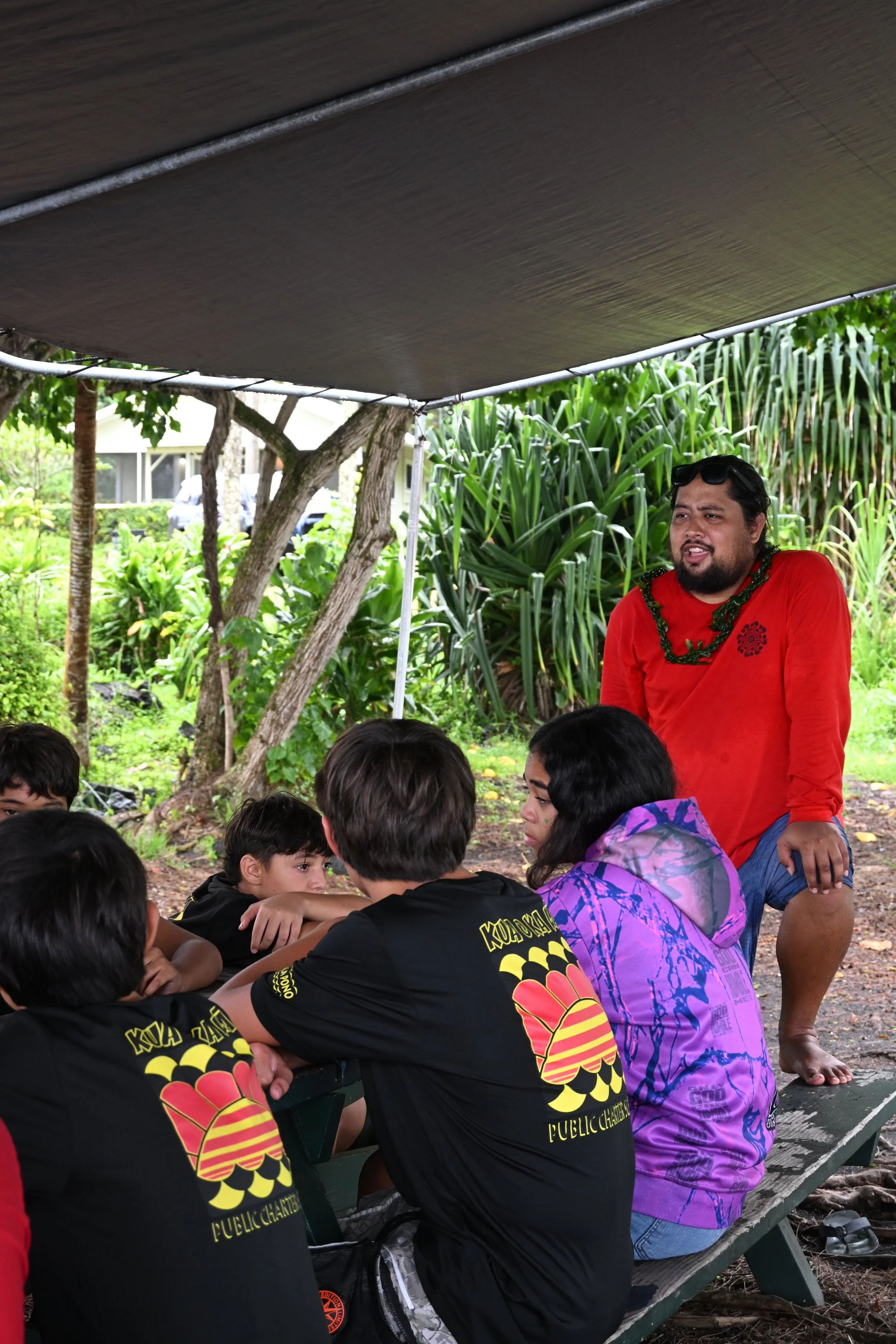 Huakai with Manoa from Hui Hoolei Maluo at Honokea Loko Ia