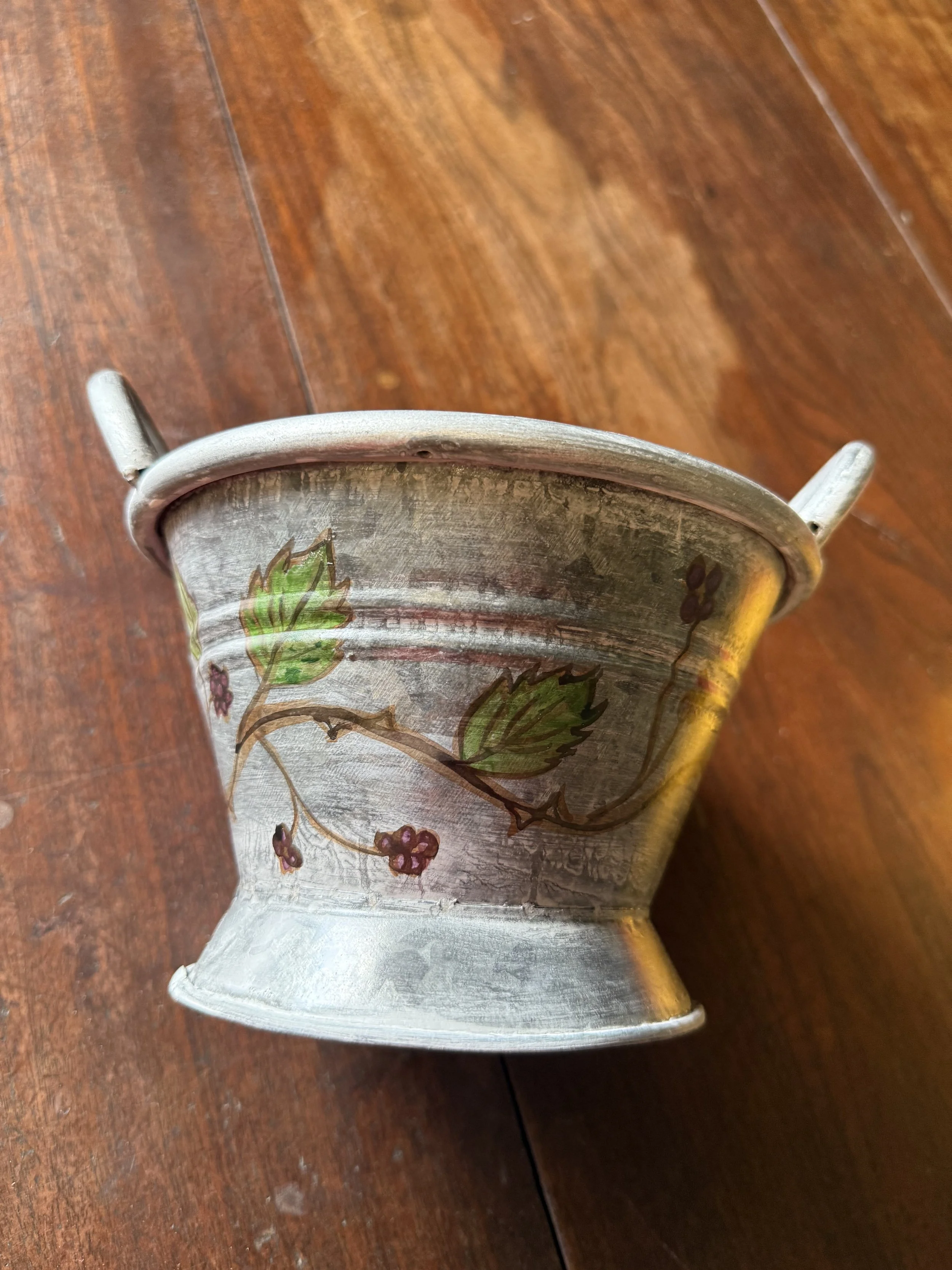 Blackberry Tub Small $39