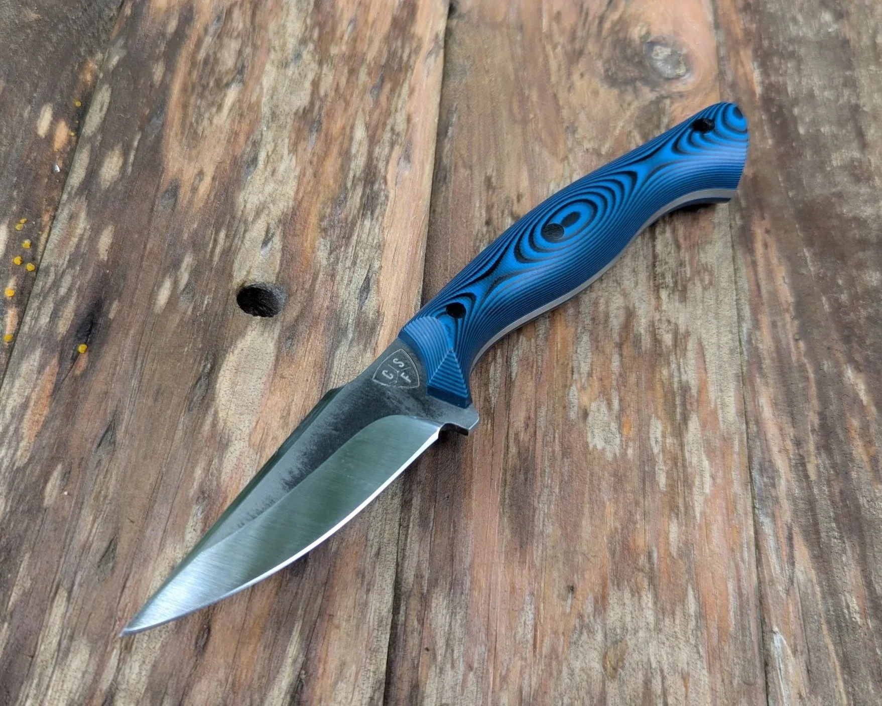 Milvago - ProCut, Blue & Black G10