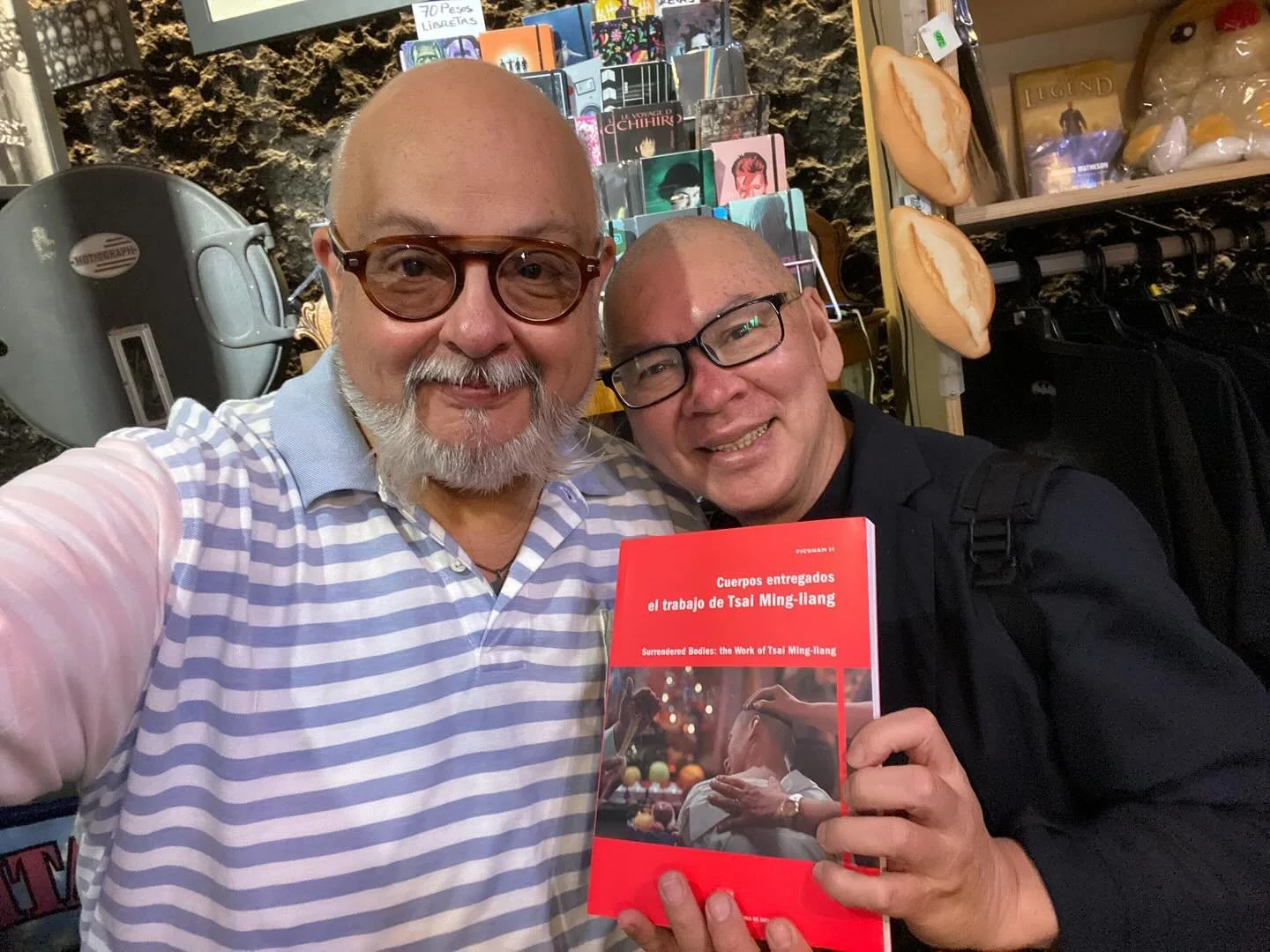 Mañana muy emocionante compartiendo experiencias con el gran director Taiwanés Tsai Ming-Liang, disfrutando de su Master class y presentación de su libro “Surrendered bodies” acompañados de su actor fetiche Lee