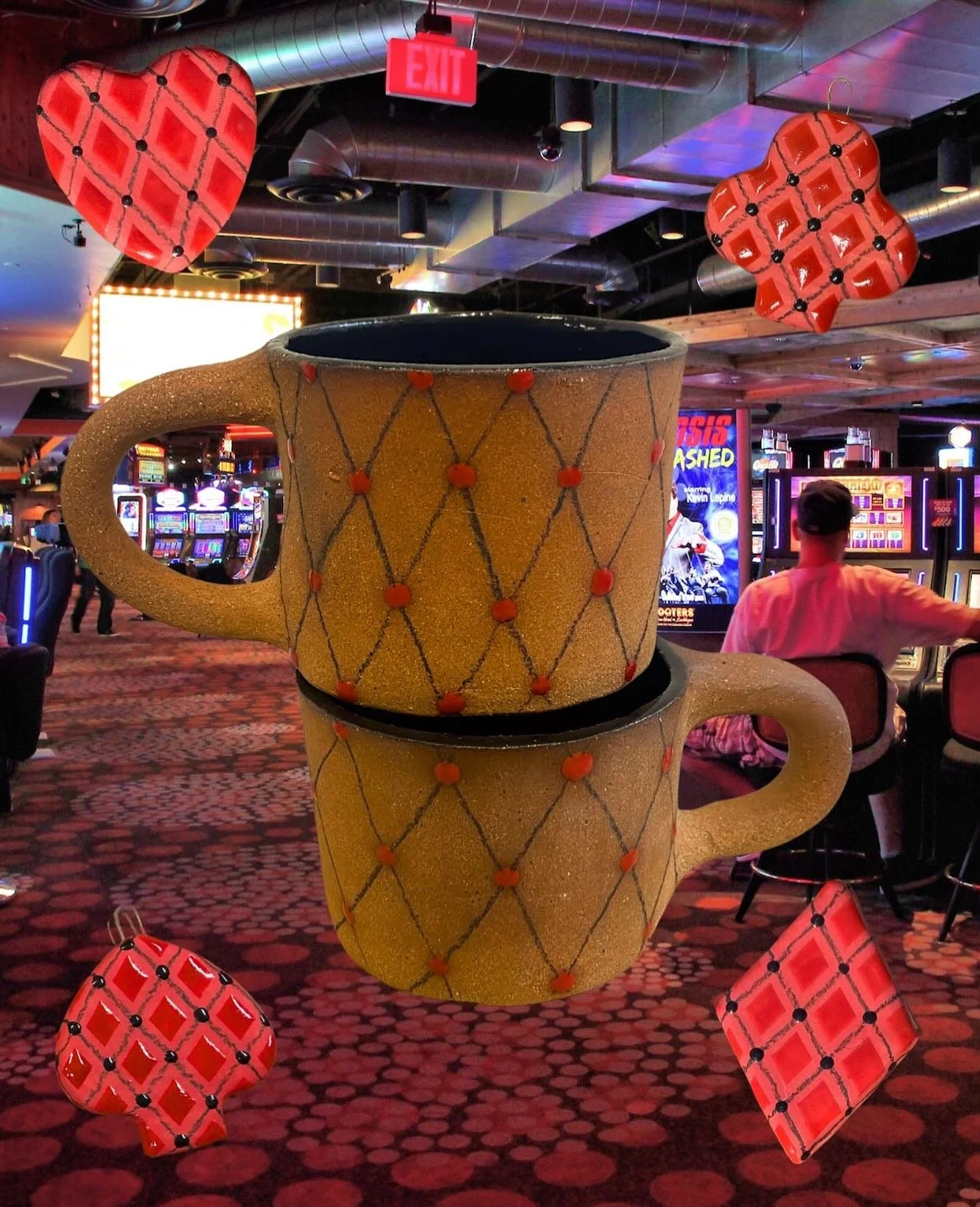 &diams;️&spades;️ Diamond mugs, ornaments and magnets &clubs;️❤️

For the gambling enthusiast in your life 😎 

They&rsquo;ll all be available at 
The Parkdale Pottery Holiday Market on November 23rd from 10am-4pm 
@parkdalepottery 

HOPE TO SEE YOU 