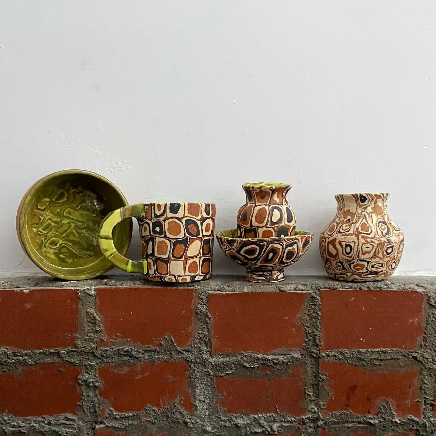 The first few pieces from my Nerikomi series have made it out of the kiln 🟤🔘⚫️
I&rsquo;m so excited with how these are developing. Unsure of how long this series will play out, but happy to be on the journey. 
#nerikomi #nerikomipottery #ceramics #