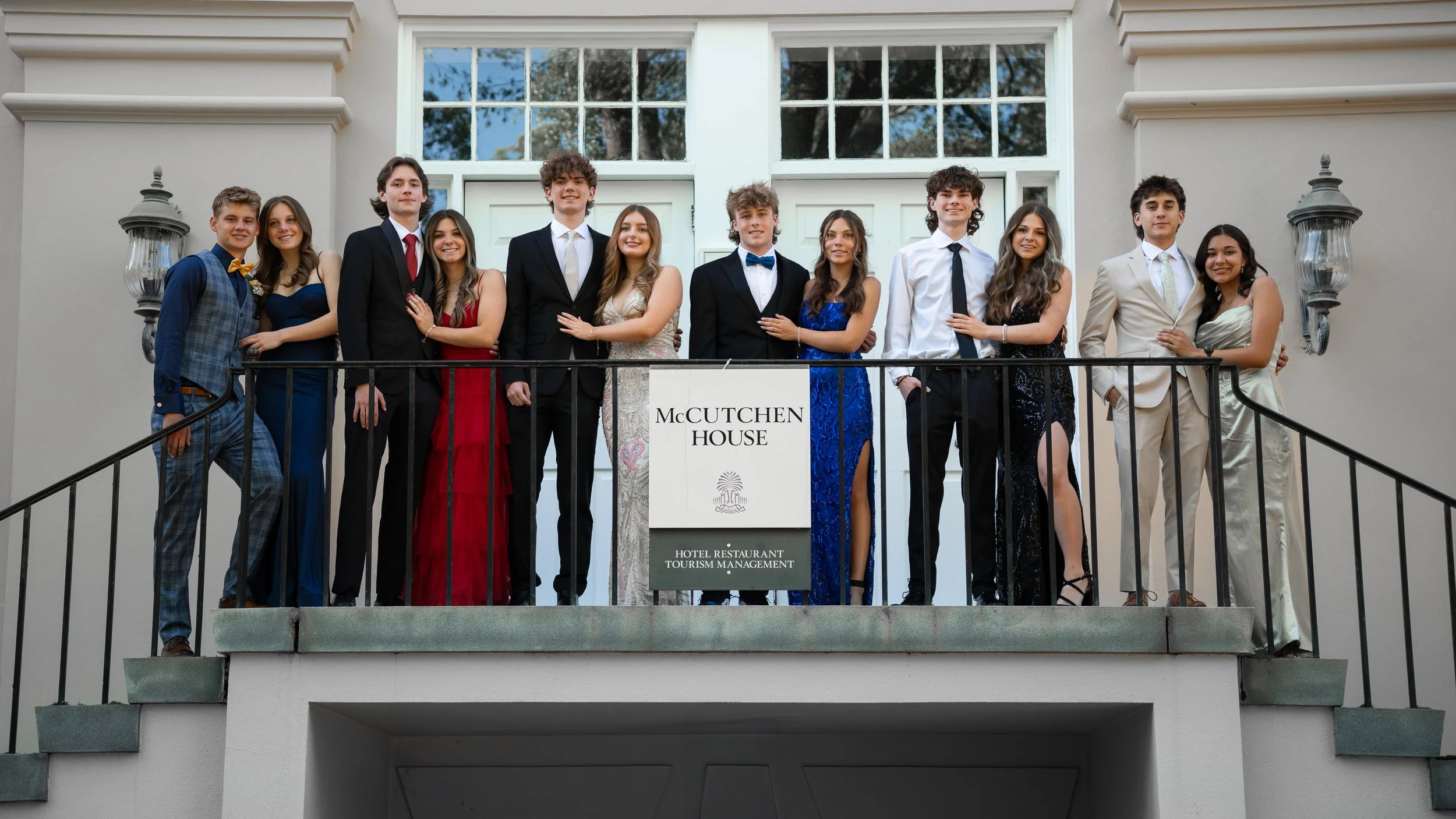 Prom-24'-2-2.jpg