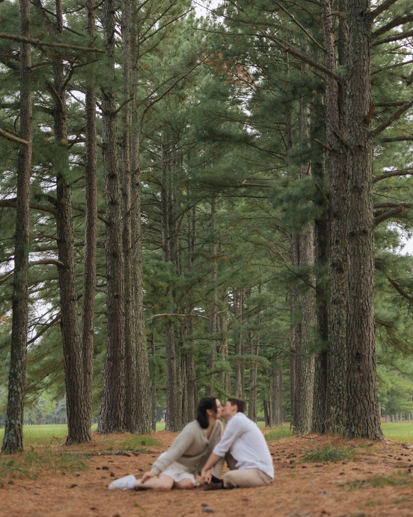 hoa hoa hoa season with Madi and Mia 🤍

I had a blast with these two. Their love for each other is full of play and joy. I can&rsquo;t wait for their wedding in May 🎉
