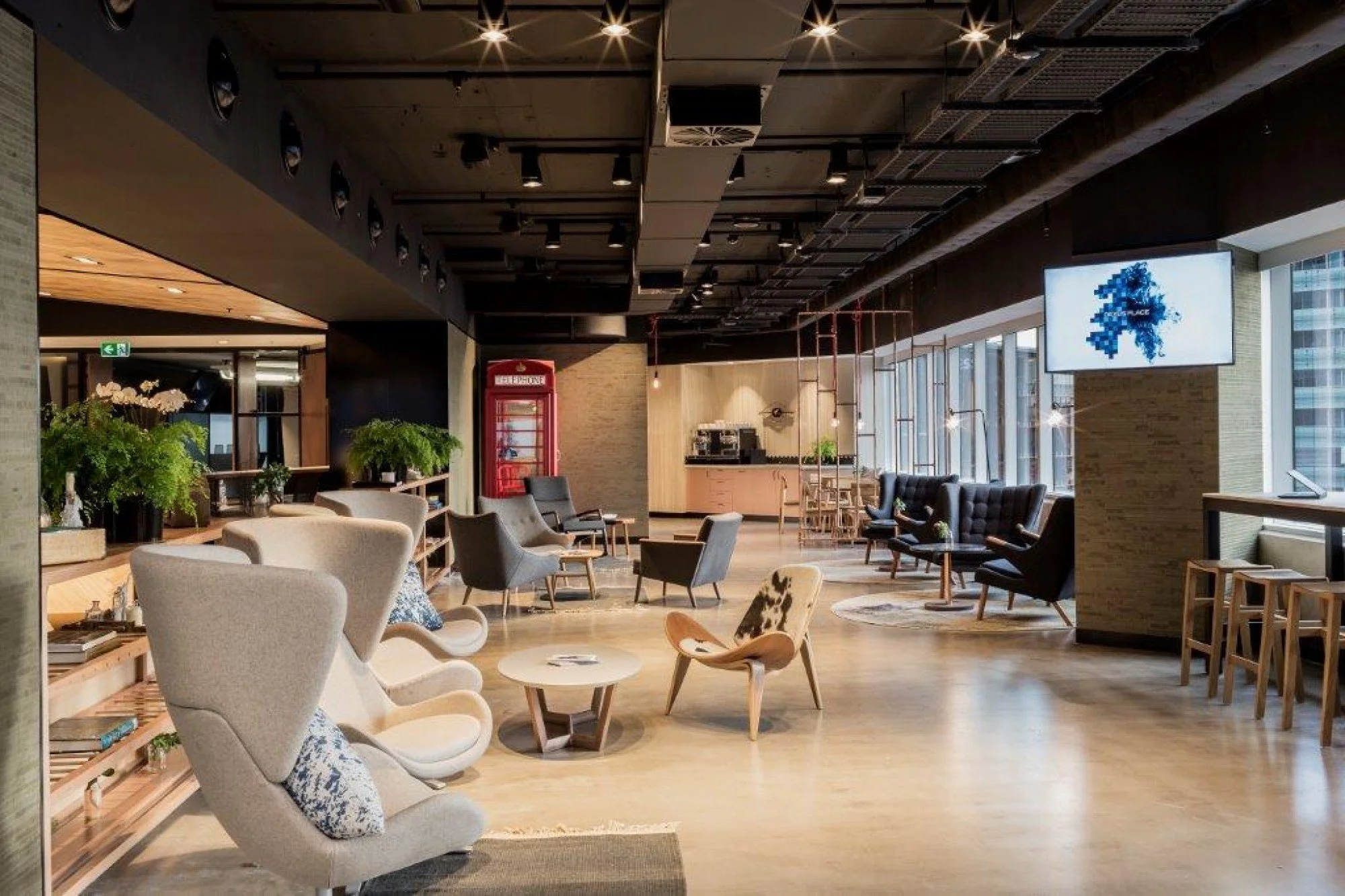 Commercial real estate mogul dexus appoints The Hallway