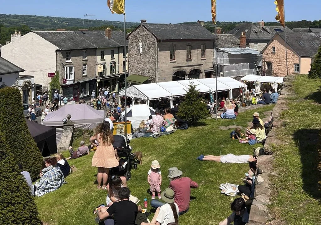 hay markets fair on the square