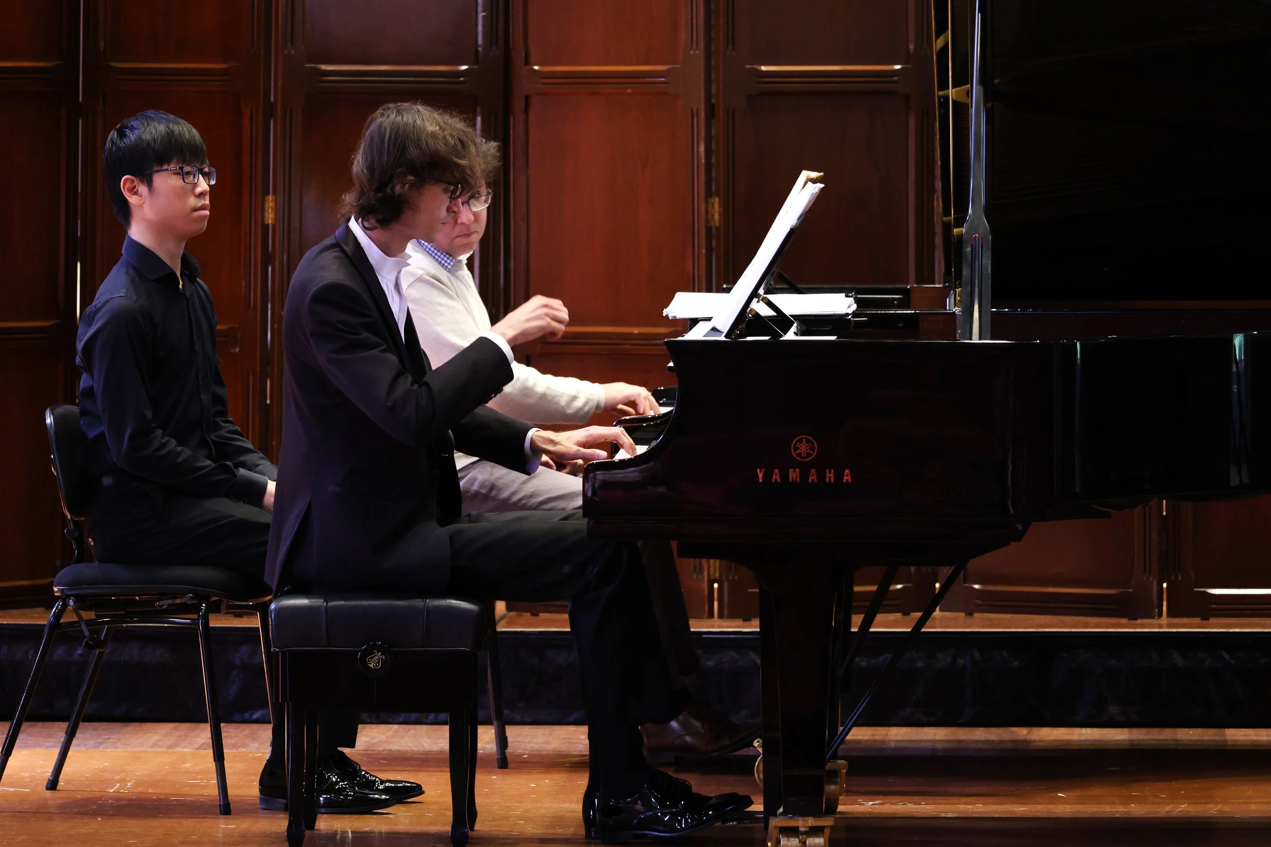 performing in Elder Hall alongside Stephen van der Hoek (2025)