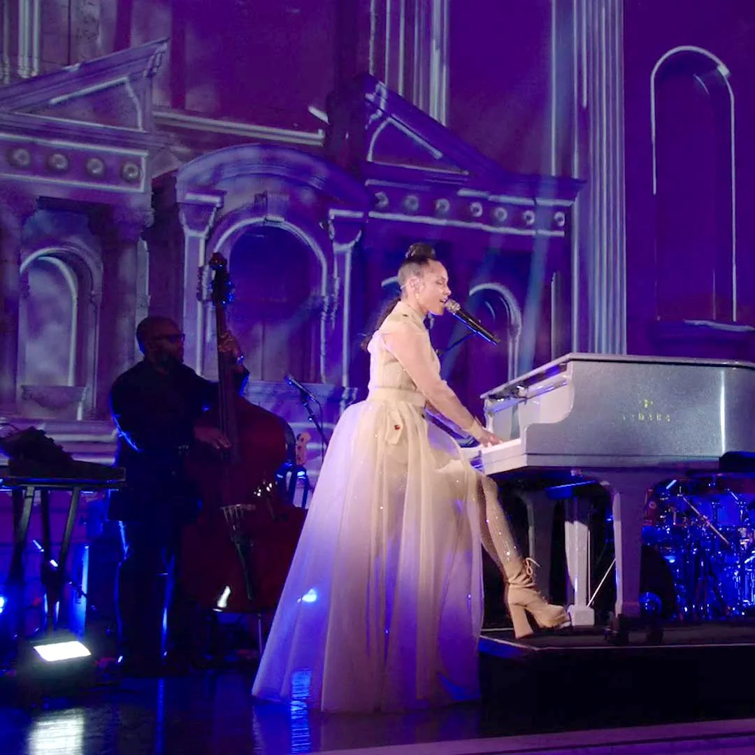 Alicia Keys at Vibiana.jpg