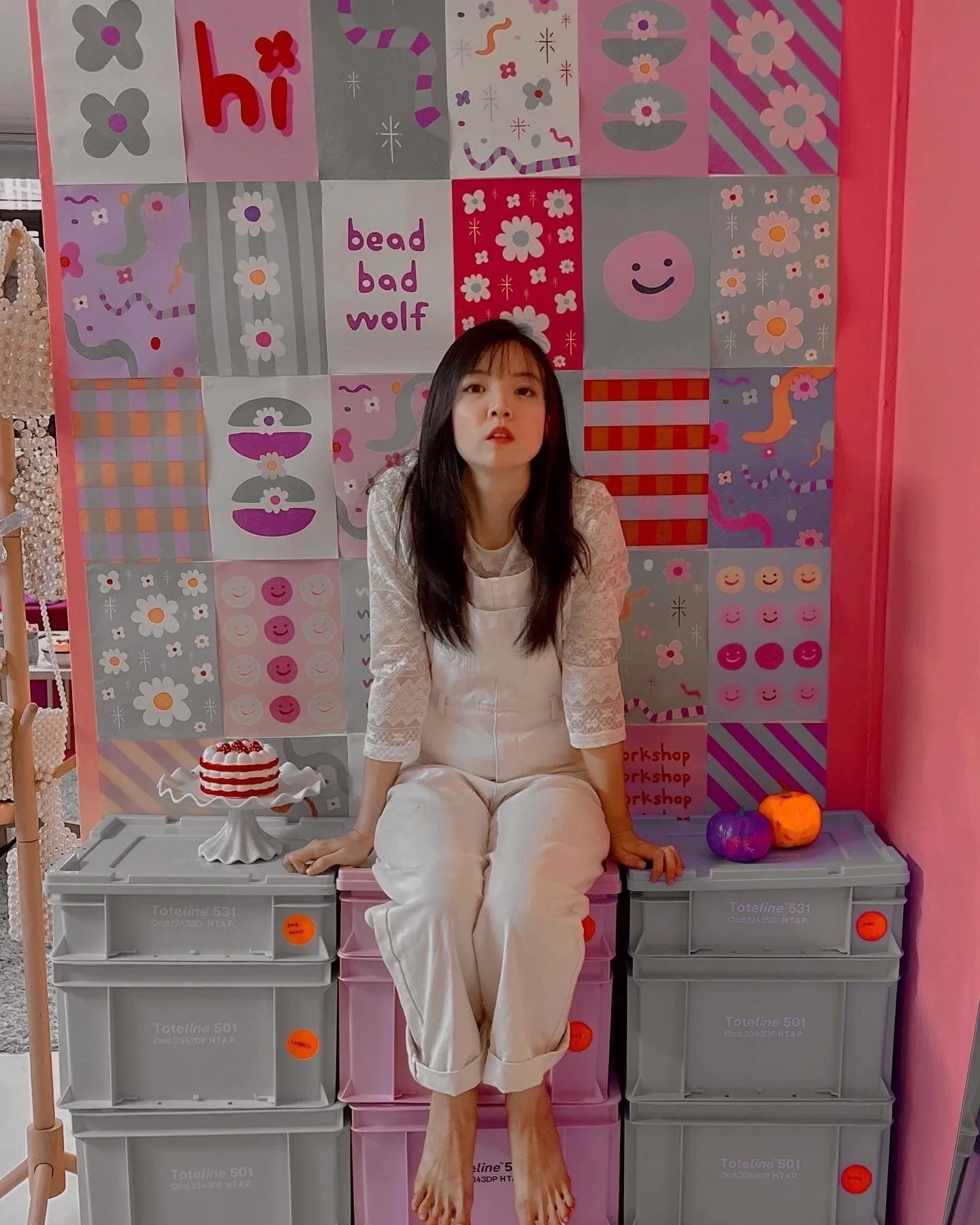 BeadBadWolf: Amateur Vs Professional Embroidery Challenge!